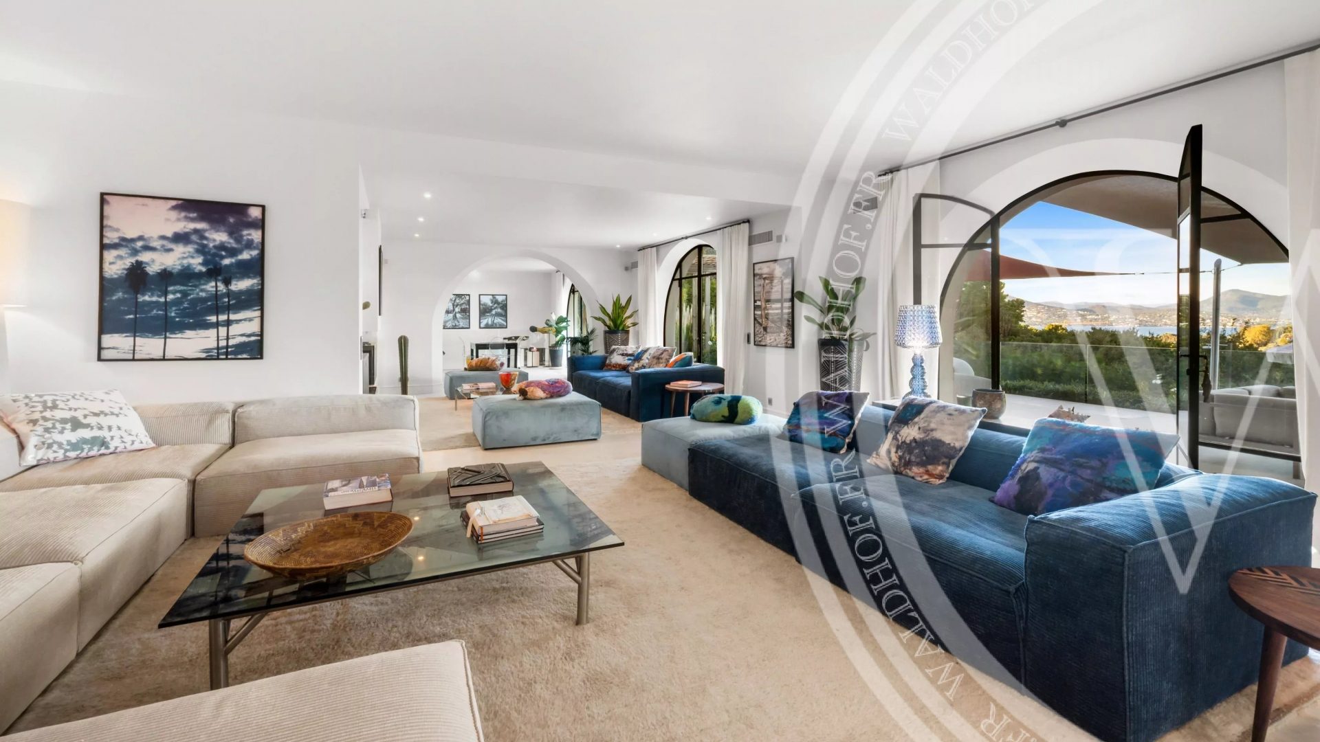 Villa Provençale d’Exception avec Héliport et Prestations exclusives - 10
