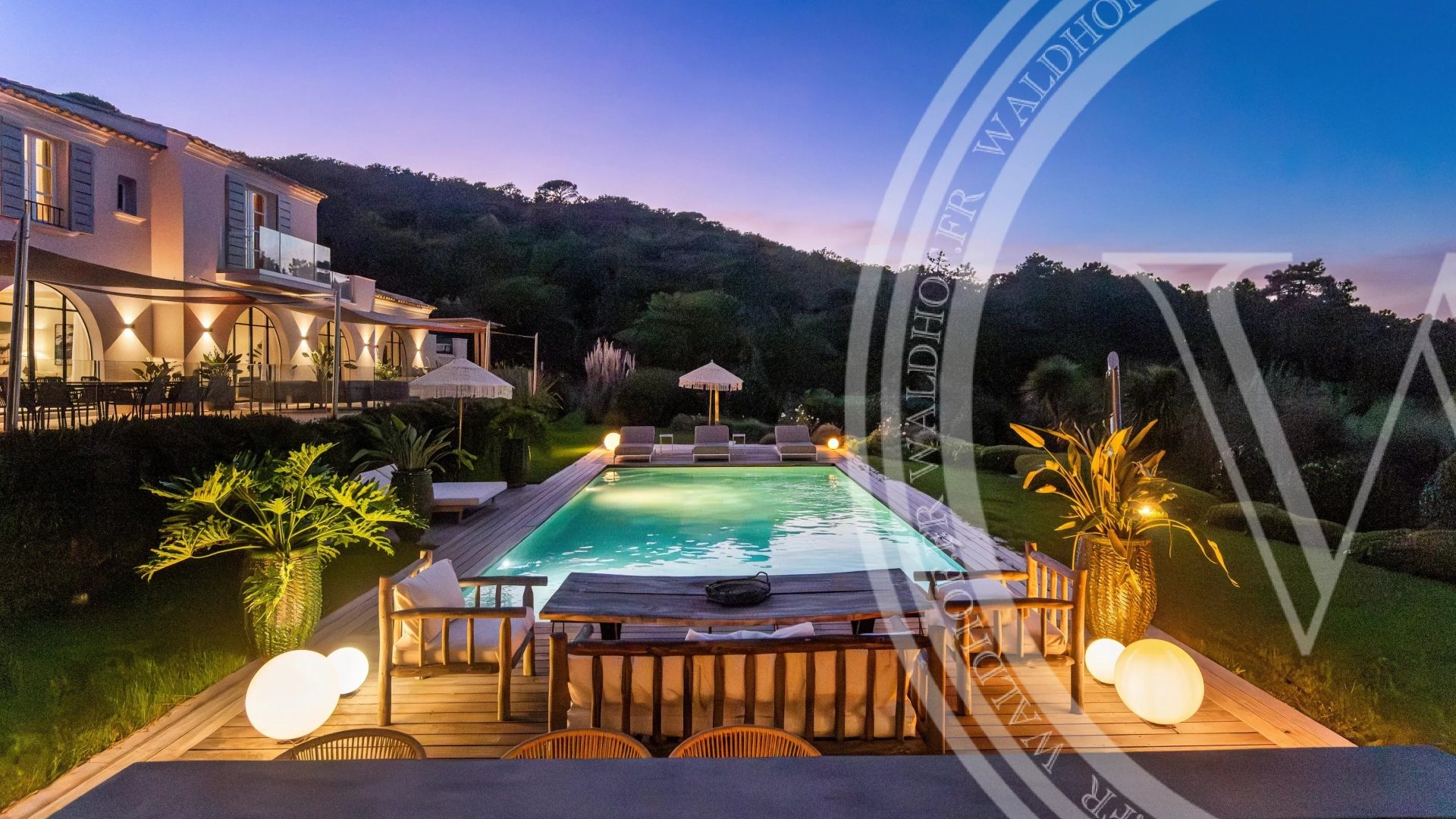 Villa Provençale d’Exception avec Héliport et Prestations exclusives - 4