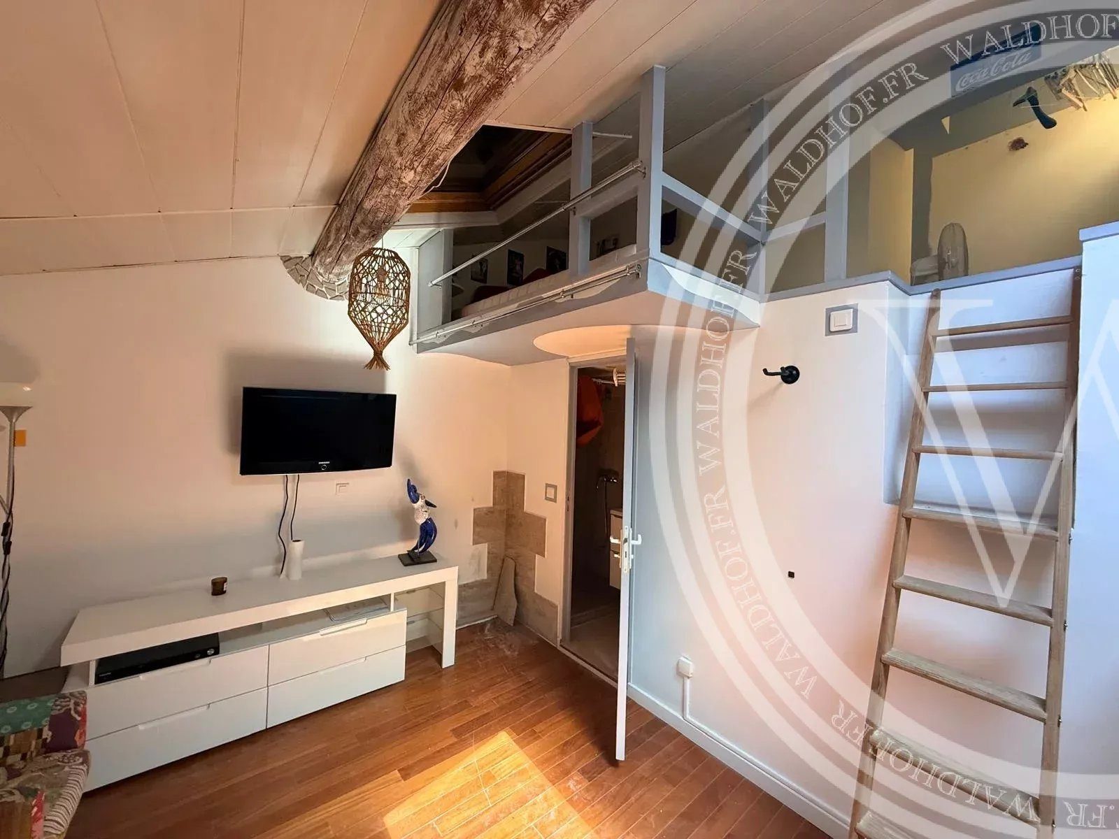 Studio 20 M2 Marché Forville - 2