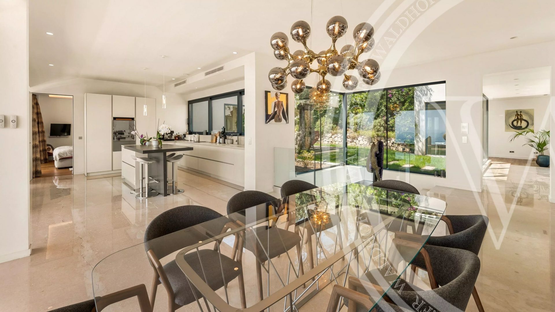 Villa neuve à 500 mètres de Monaco avec vue mer panoramique - 4