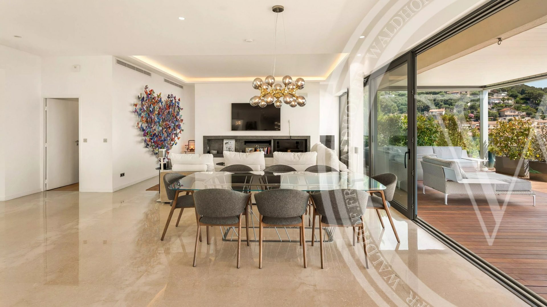 Villa neuve à 500 mètres de Monaco avec vue mer panoramique - 3