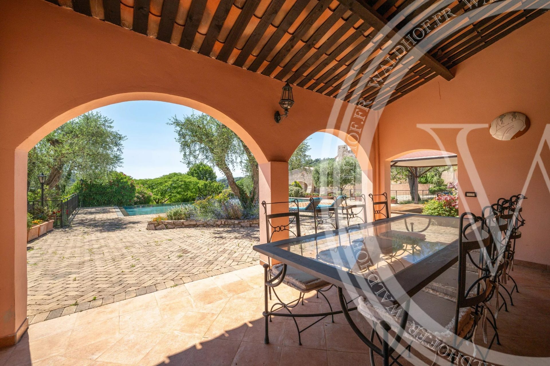 Majestueux domaine provençal de 600m² avec vue panoramique sur la mer, piscine et 5 suites - 20 Mins de Monaco - 12
