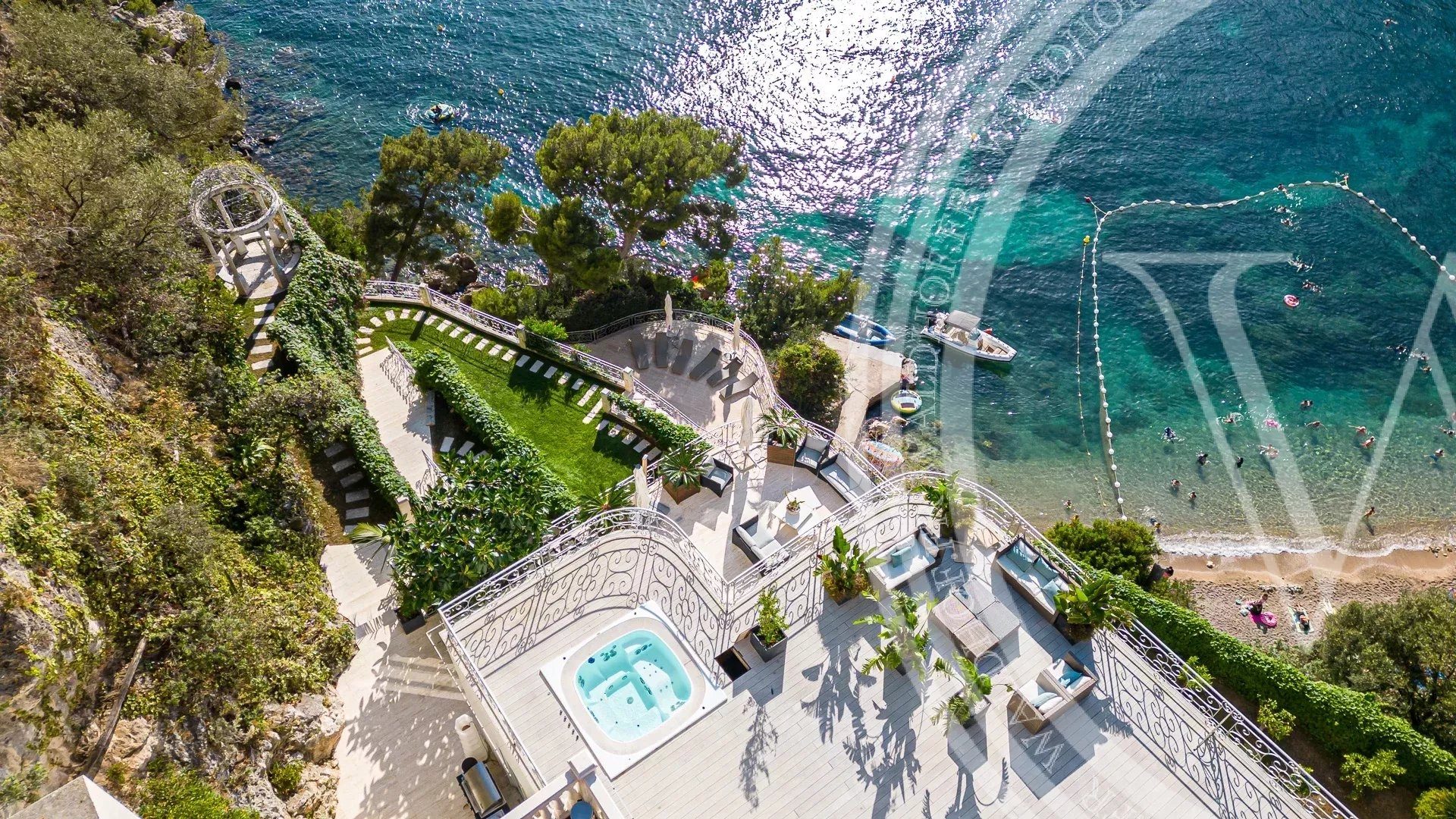 Buying on the French Riviera: the complete guide